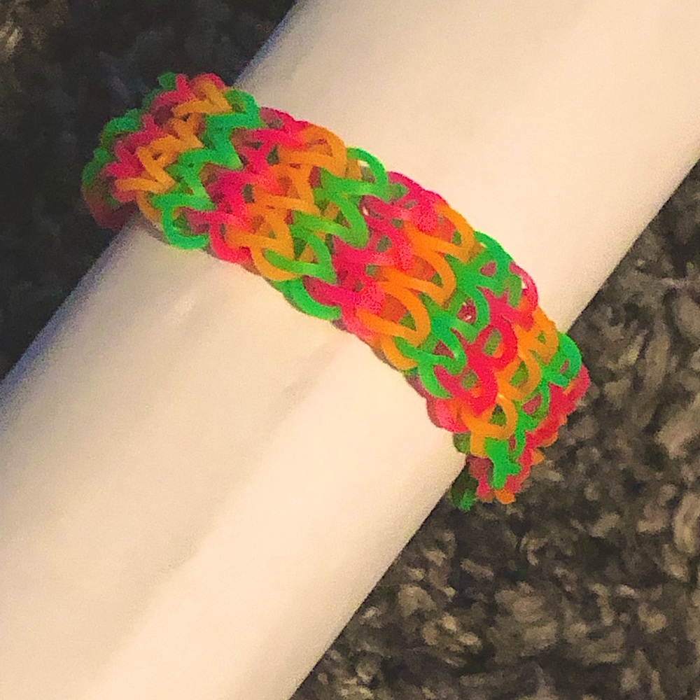 This single bracelet is 7$ and is very good quality-FestivalBraclet
